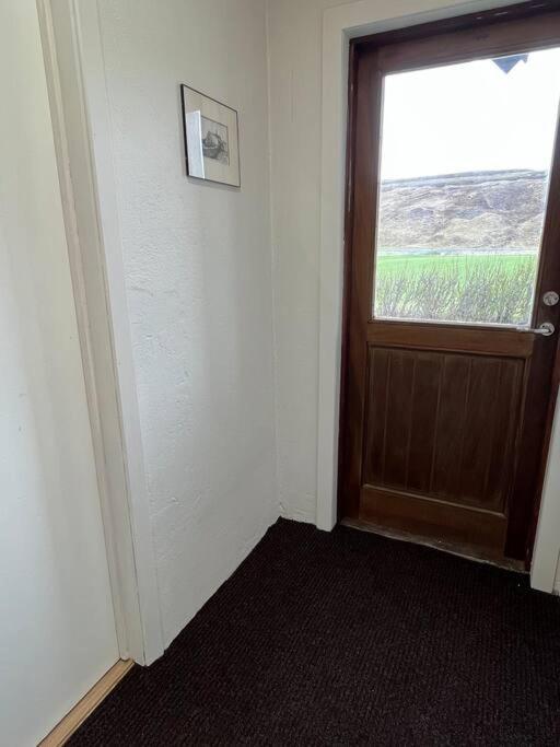 Black Valley Apartment Thoroddsstathir Zewnętrze zdjęcie