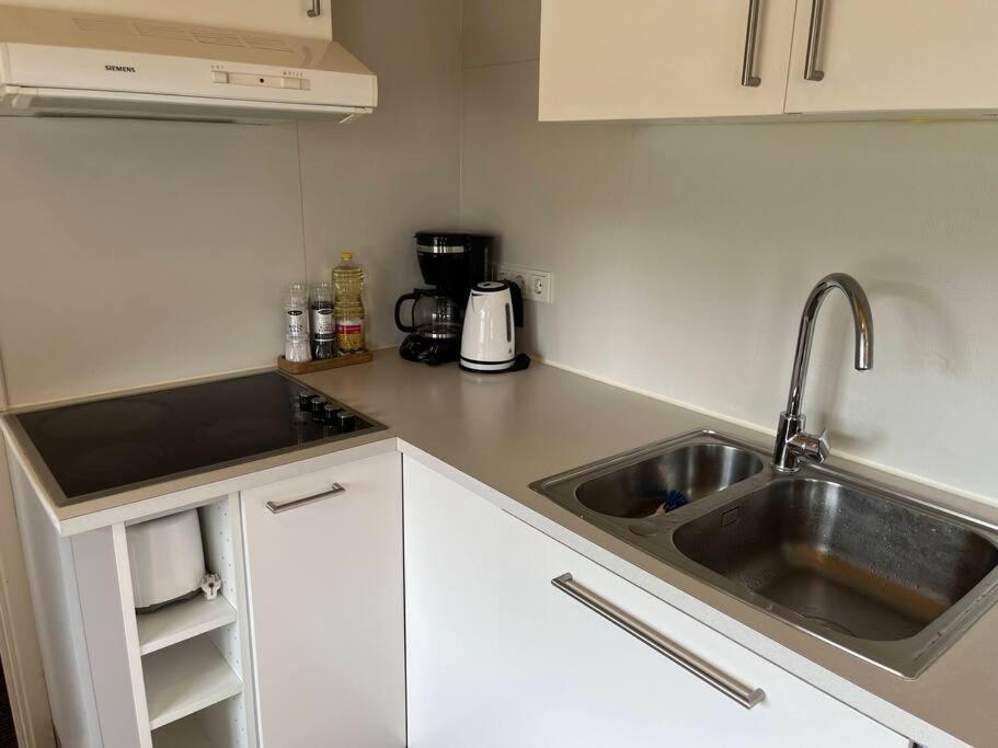 Black Valley Apartment Thoroddsstathir Zewnętrze zdjęcie